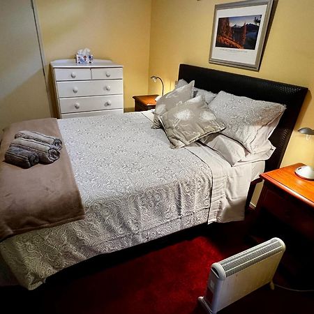 Appartement Twee Tuis à Hamilton Extérieur photo